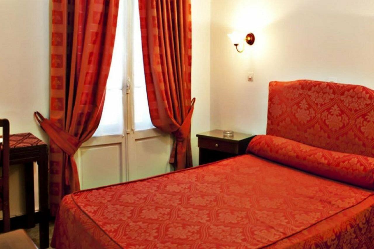 Hotel Suisse Algír Kültér fotó